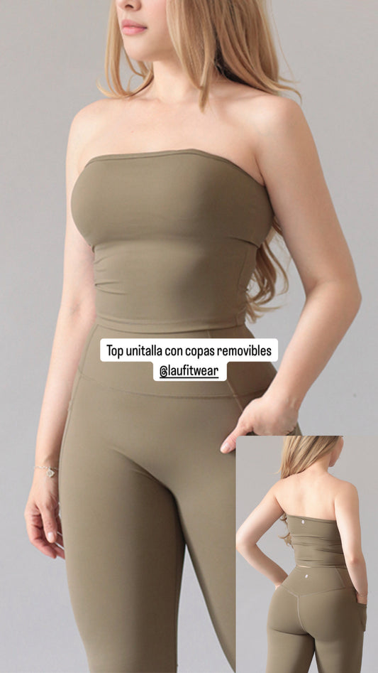 Top straples con copas